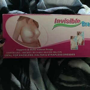 NWT Invisible Bra